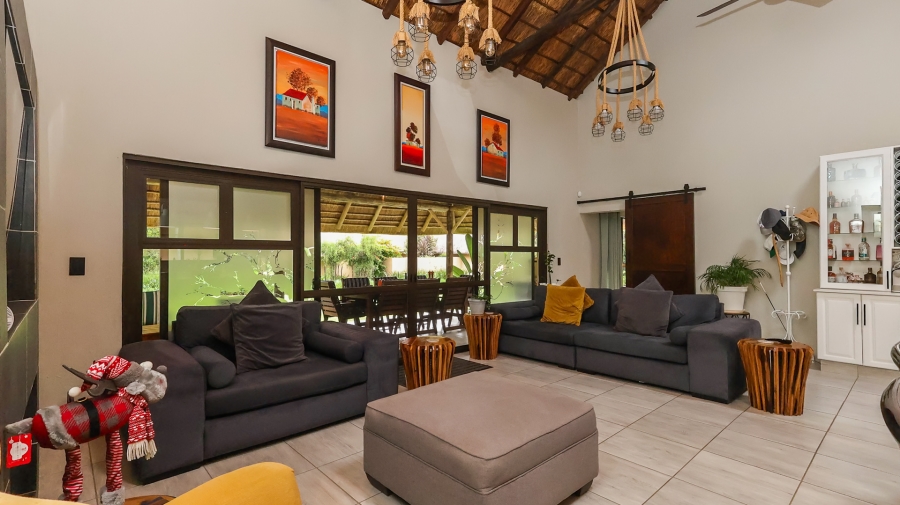 2 Bedroom Property for Sale in Lakeland North West